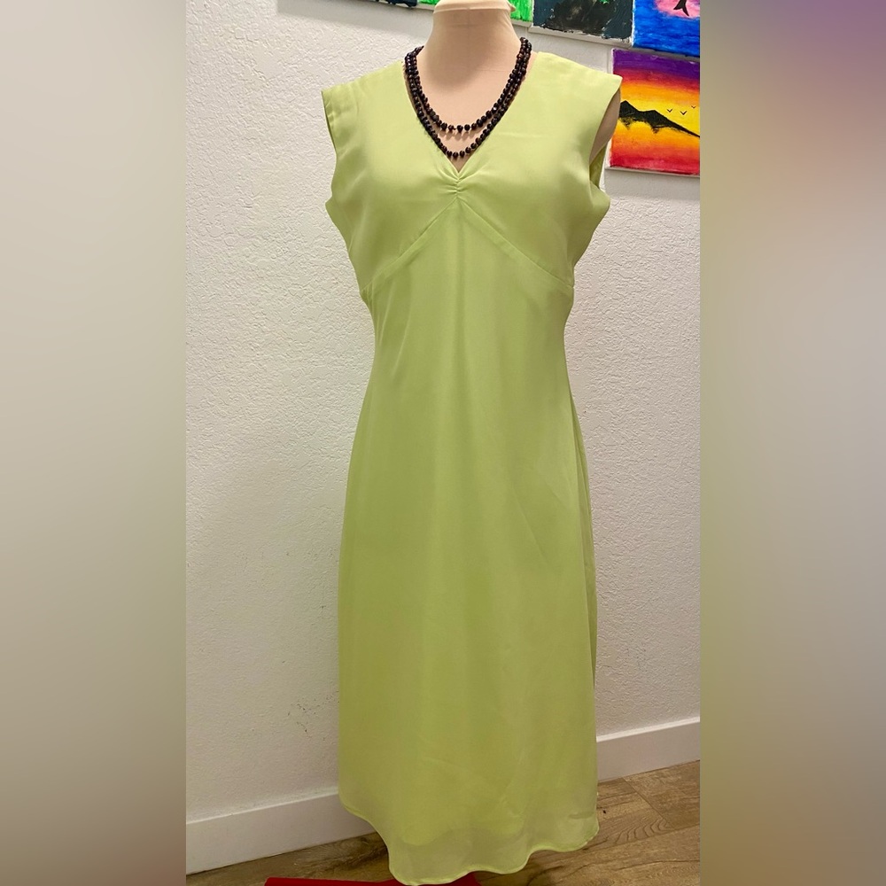 Chic Strapless Lime Dress
